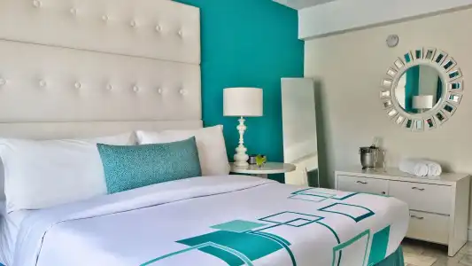 Beacon South Beach - 3