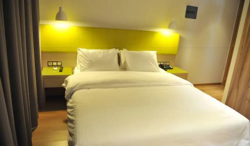 Elements Rooms & Apartments - 33