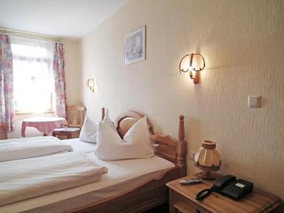 Gasthaus & Zur Linde - 7