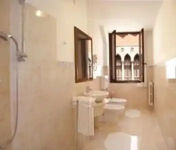 Corte dei Greci - 7
