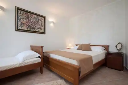 Guest House Medin - 176