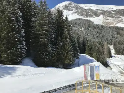 VALARA Alpine Art - 37