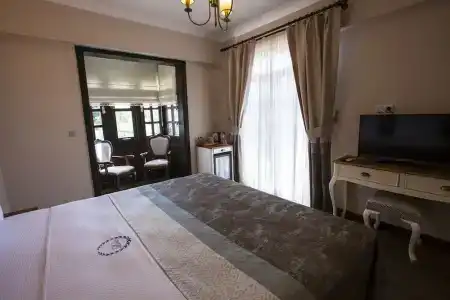 Livia Garden - 55