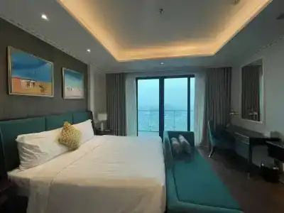 FLC Halong Bay Golf Club & Luxury Resort - 35