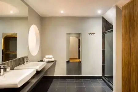 Radisson Tamboho Waterfront Antananarivo - 76