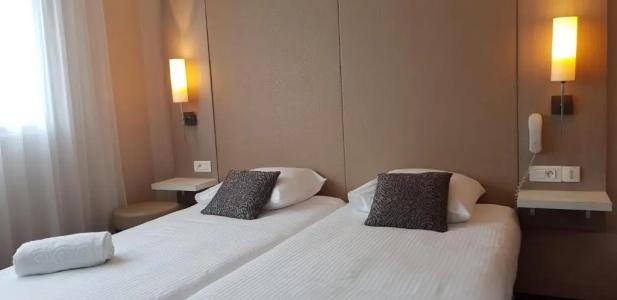 L'Hôtel Bristol - 83