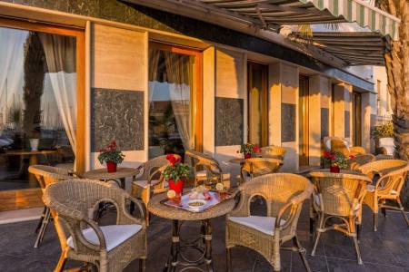 Astura Palace - 31