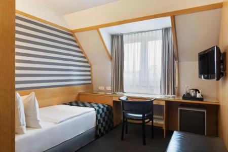 Holiday Inn VIENNA CITY by IHG - 97