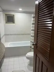 Mall Suites - 438