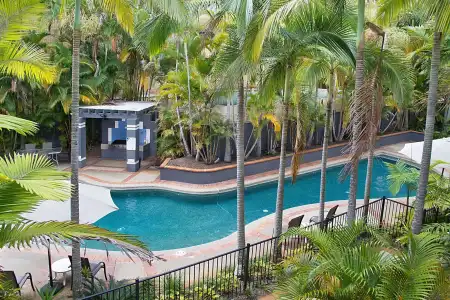 Blue Waters Apartments - 13