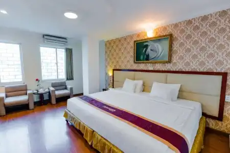 - 61 Luong Ngoc Quyen - 72