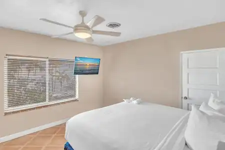 Hollywood Beachs - 226