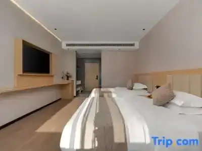 Lijiang Jielan Express - 19