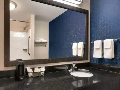 Fairfield Inn & Suites by Marriott Tallahassee Central - 30