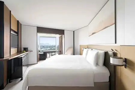 Shangri-La - 70