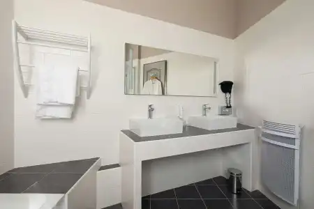 Best Western Central - 59