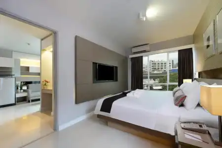 Amber Sukhumvit 85 - 116