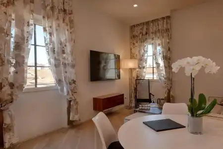 Donati Luxury Tower Suites - 119