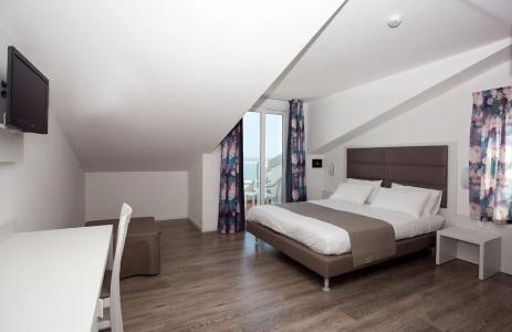 Columbia & Ninfea - 132