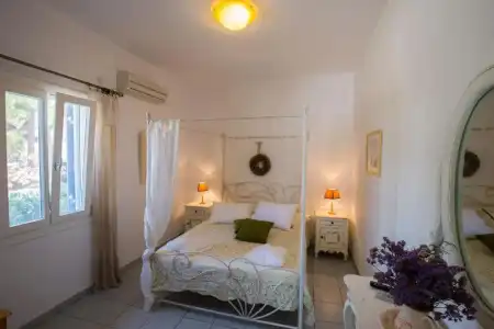 Pension Ageliki - 99