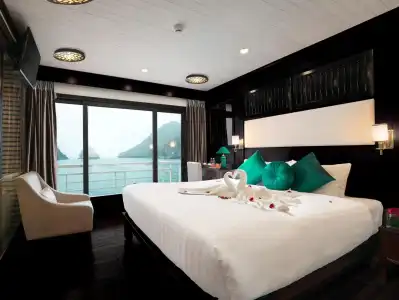 Alisa Luxury Cruise - 1