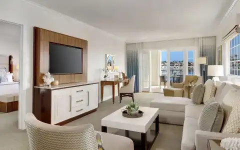 Balboa Bay Resort - 81