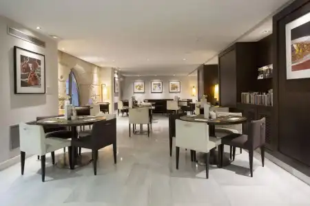 Hospes Amérigo, a Member of Designs - 26