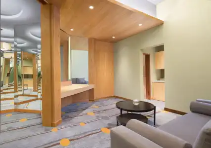 Holiday Inn & Suites Jakarta Gajah Mada by IHG - 12