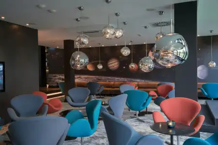 Motel One Berlin - Tiergarten - 33