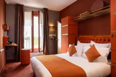 WHISTLER Paris - 107