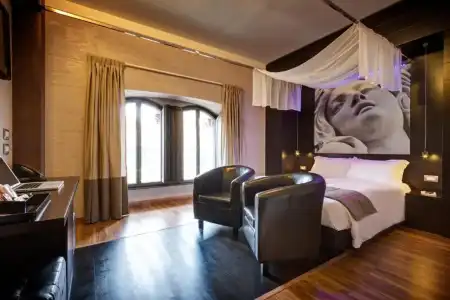 Dharma Luxury - 51