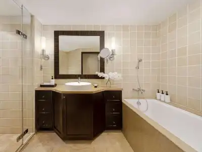 Conrad Bangkok Residences - 8