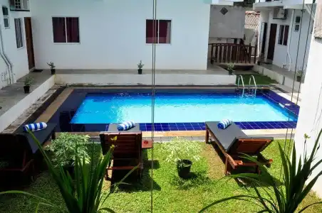 Sea Breeze - 10