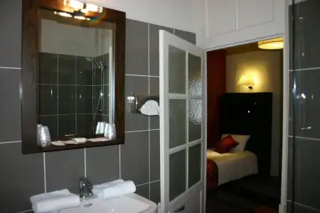 Hôtel Bellevue - 42