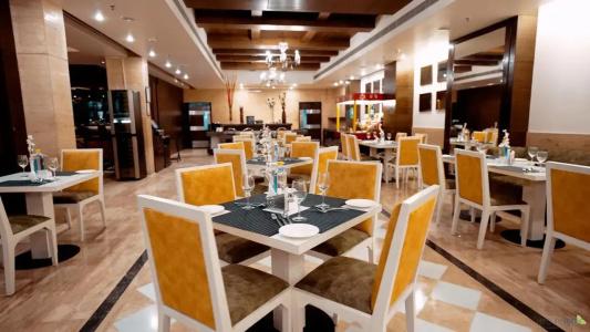 Leisure Inn Grand Chanakya - 12