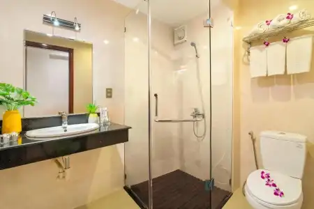 Happy Day Riverside & Spa Danang - 59