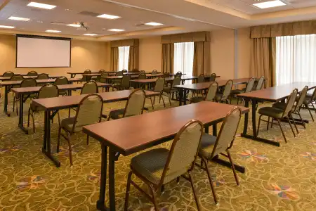 Hampton Inn Omaha Midtown-Aksarben Area - 25