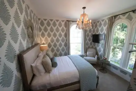 Serenity Inn Newport - 95