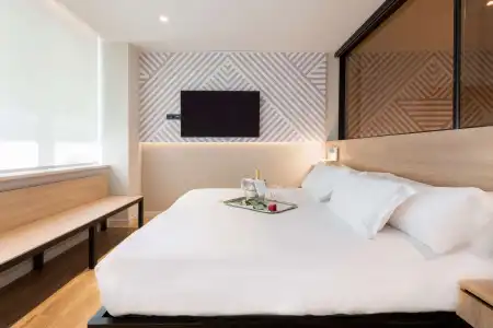 Suites Plaza & Wellness - 4