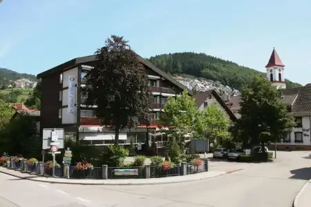 Pflug - 13