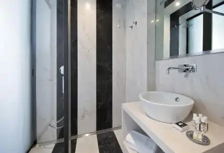 Boutique Centrale Palace - 86