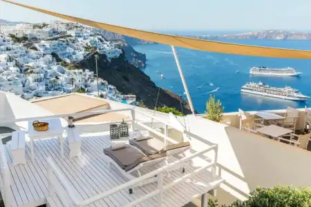 Blue Dolphins Apartments - 129