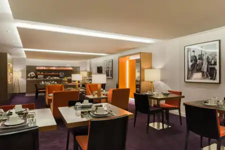 Hôtel Le Derby Alma by Inwoods - 24
