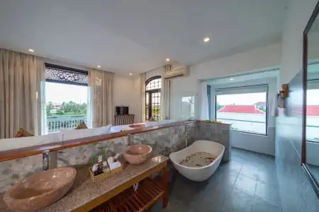 M2luxe Nipa Riverside Hoian - 18