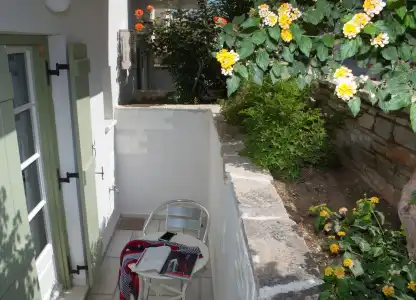Camara - 61