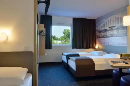 B&B Mannheim-Neuostheim - 29