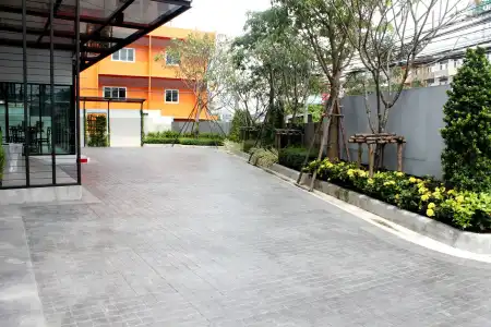 14 Residence - 18