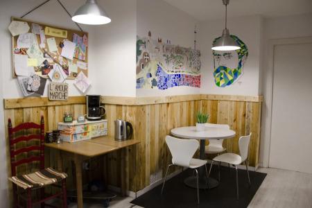 Rocket Hostels Gracia - 12