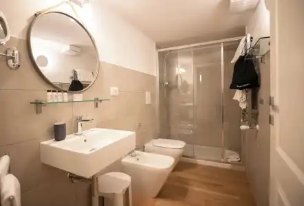 Vis a Vis Apartments - 49