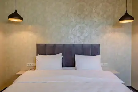 Day Inn - 12